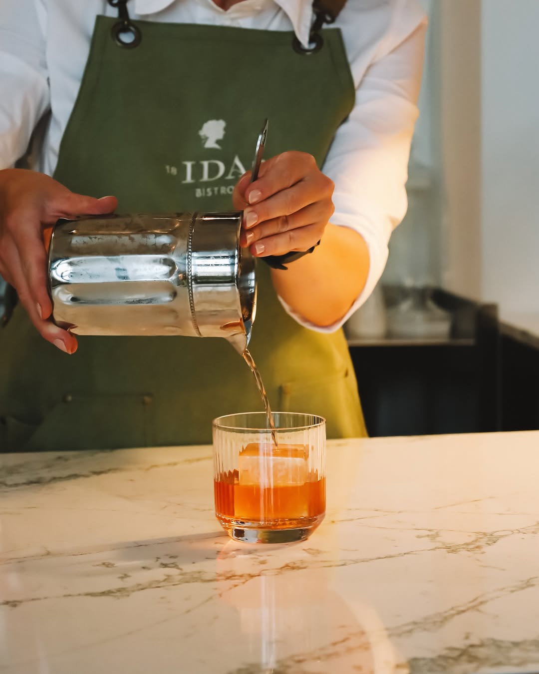 IDA Bistro, Budapest logózás | Variotex textil kereskedés