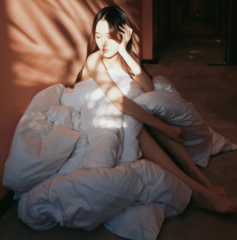 A PAPLAN, A PÁRNA ÉS A PIHENTETŐ ALVÁS